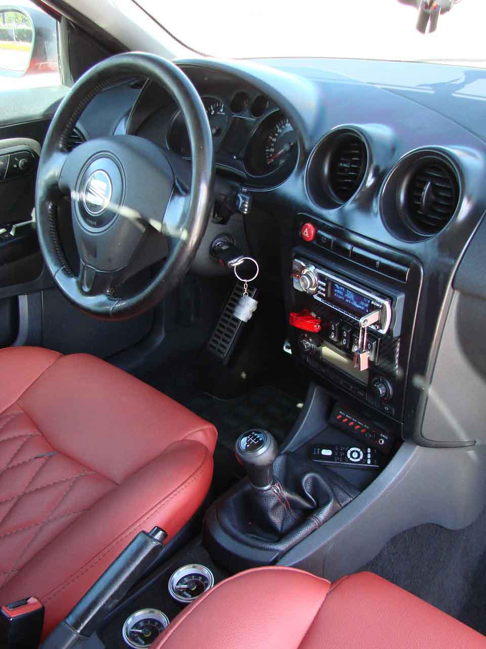 SEAT Ibiza 2004 
