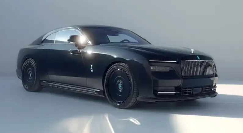 El Rolls-Royce Spectre recibe un elegante toque deportivo gracias a Novitec